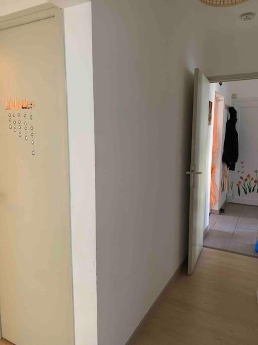 Appartement Familial En Bord De Mer ラ・セーヌ・シュル・メール エクステリア 写真